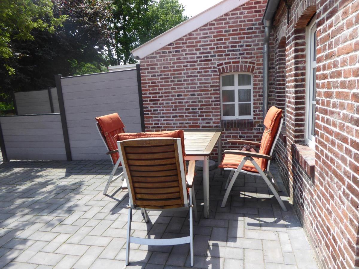 Ferienwohnung Elise Im Gulfhof Am Kanal Grossefehn المظهر الخارجي الصورة